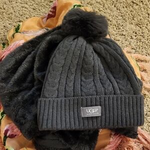UGG New Charcoal Cable Knit Beanie With Infity Scarf Set NEW